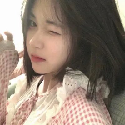老虎头上结情疤